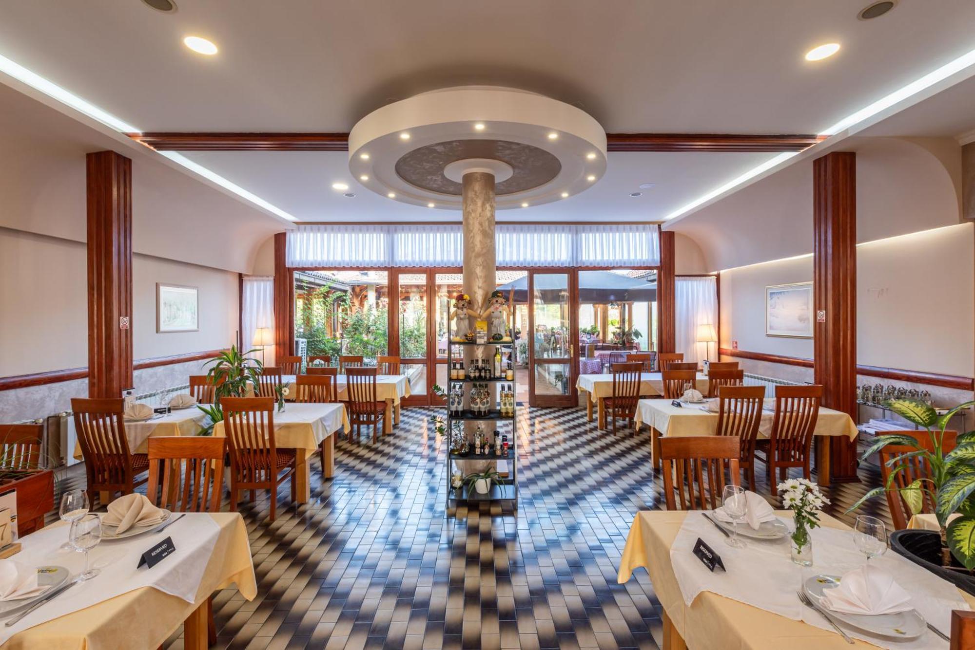 B&B Restoran Bosiljevo Exterior foto